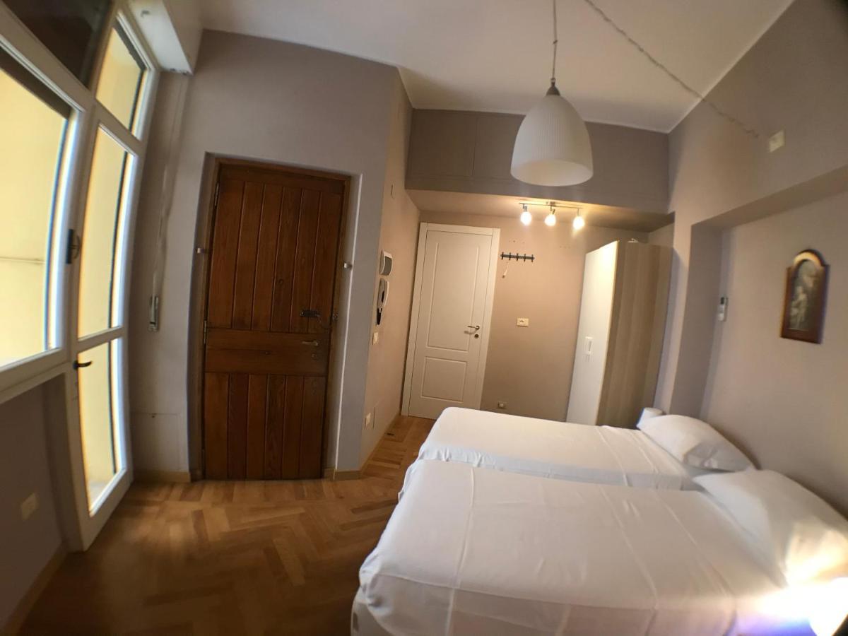 Ponte Vecchio 4 Bedrooms Florenţa Exterior foto